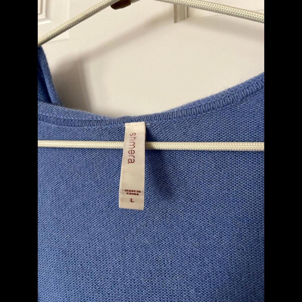 Sweater - Picture 4 of 4
